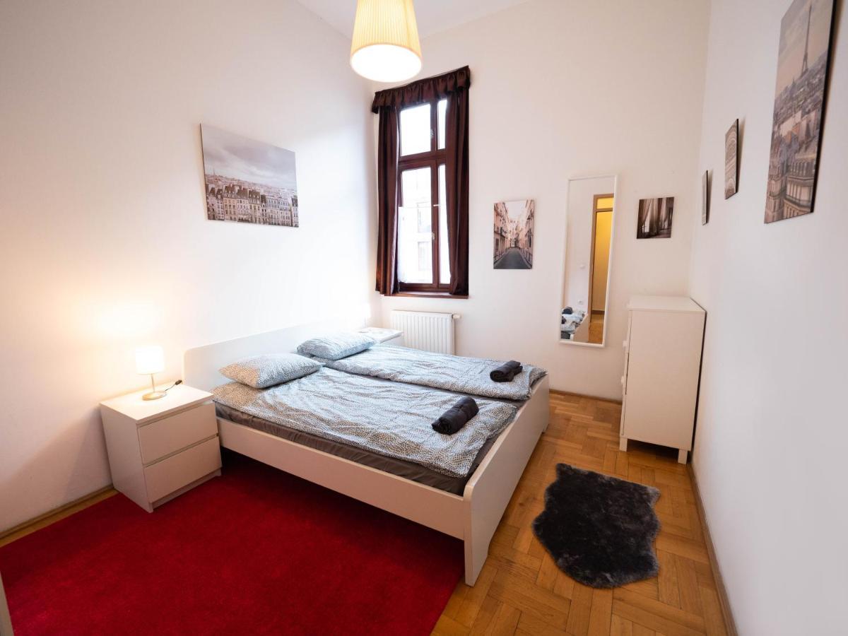 Apartmán Cozy With Garage At Gozsdu Passage *